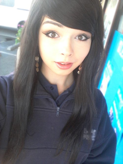 zacarialee:  I… wanna fall asleep to your heartbeat~ x  Today wasn’t too bad actually :3 x Except for blood test :c ouchies. 