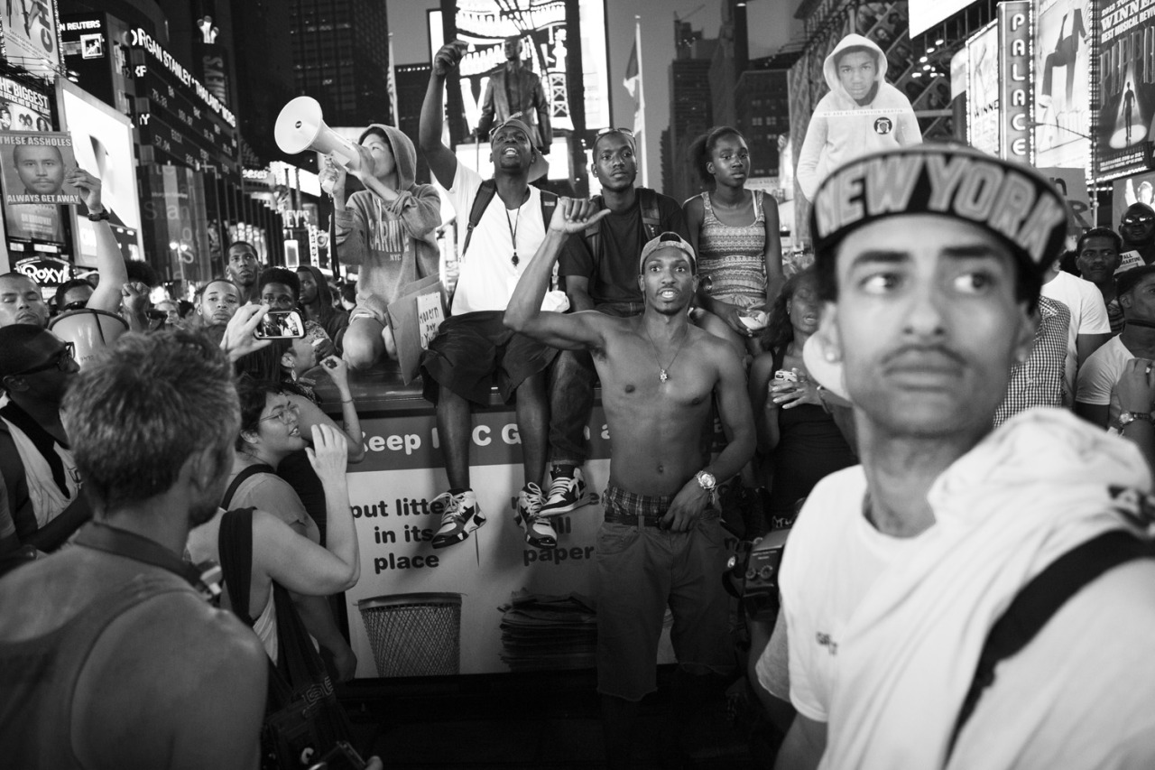 photothuglife:  Thousands march for Trayvon Martin yesterday in NYC