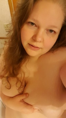 kinkylittlefatgirl: In desperate need of