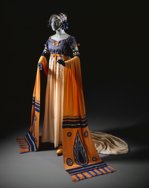Costume for Ganna Walska as Floria Tosca in ‘Tosca’ by Erté (Romain de Tirtoff), 1920. Los Angeles C