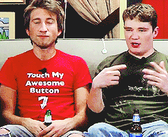 lostiel:  Gavin makes a move 1, 2 