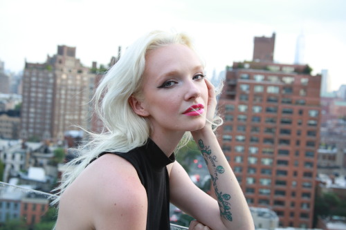 #NYLONFW: Cat eye how-to