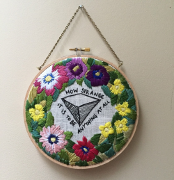 sosuperawesome:  Embroidery hoops and embroidered clothing by TessaPerlowInc on Etsy• So Super Awesome is also on Facebook, Twitter and Pinterest •  