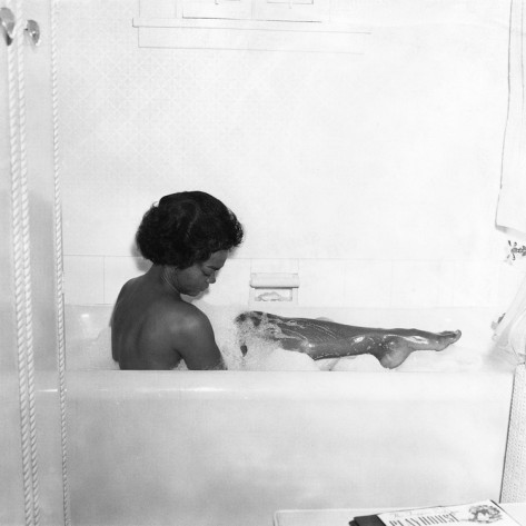 Sex arolia:   Eartha Kitt, 1959   pictures