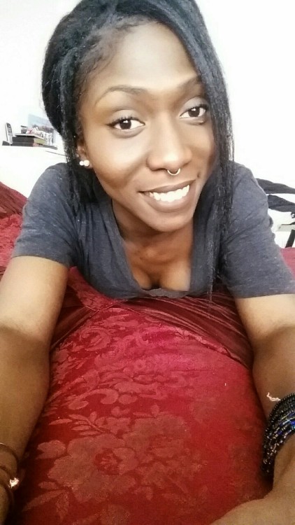 marissarei:  #Blackout  Also Happy Ghanaian Independence Day!  barefoot-nomad   