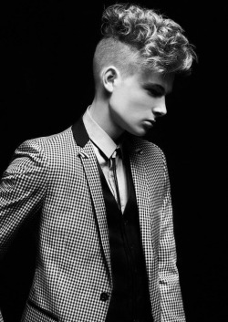 strangeforeignbeauty:  Joshua Maxwell de Hoog by Nicole Corbett  [ b&amp;w | fave models | 1000+ notes | facebook | twitter ]