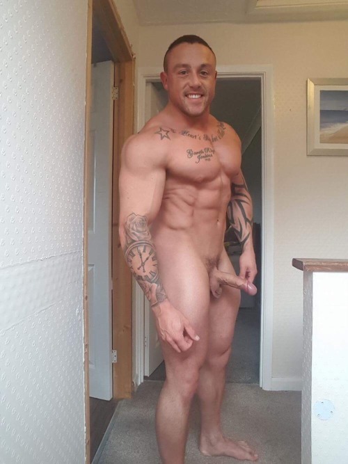 trickedstr8guys:  luke-winters: bonermoaneryes:  Gareth Jenkins UK 