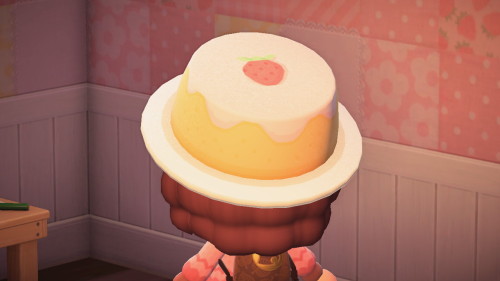ghoststrawberries: was inspired by a pancake hat design on twitter by @rizuNM and made this strawber