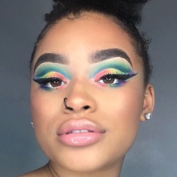 coutureicons: https://www.instagram.com/raggedyroyal