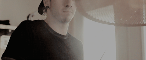 deathshands:(x)