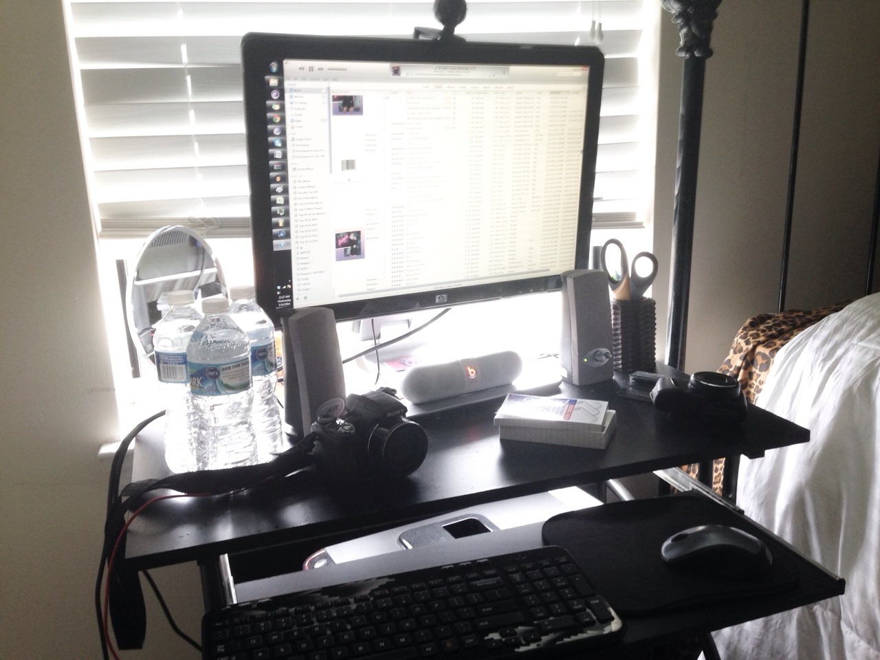 yunglollip0p:  bffs desk is cool