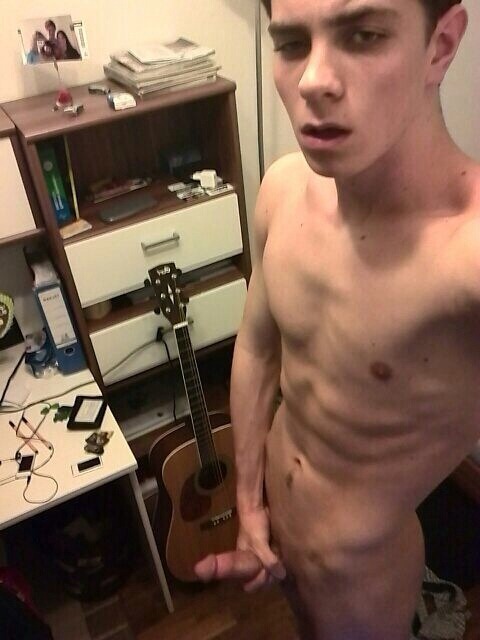 Hot Tinder Guys