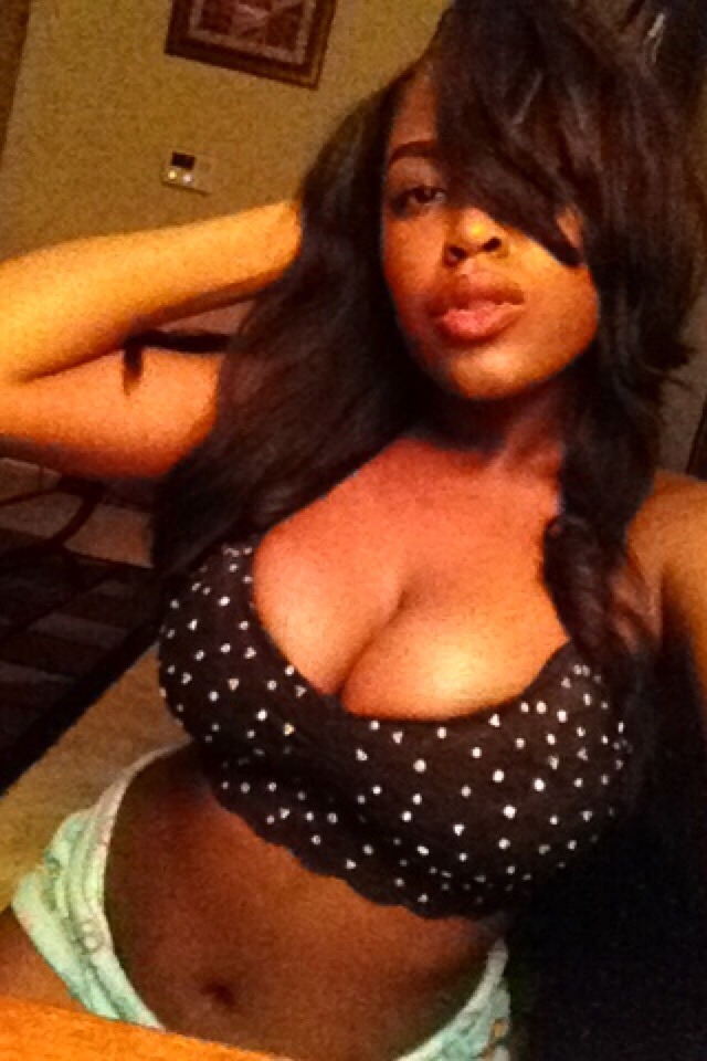 munnyb:  quisthechopgod:  Yana , 18 , DTX &amp; HTX  IG : Ayanadorris Twitter