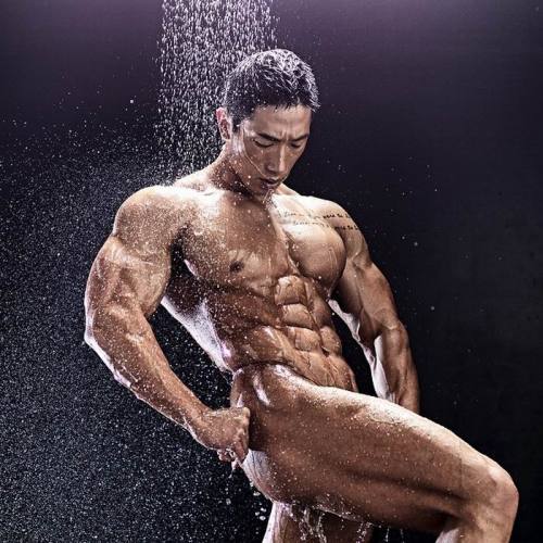 Sex Viva!Asian hunks! pictures