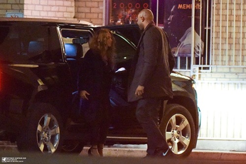 hellyeahbeyonce:  Bey and Solange Leaving Indywood Cinema in New Orleans (Nov. 14)