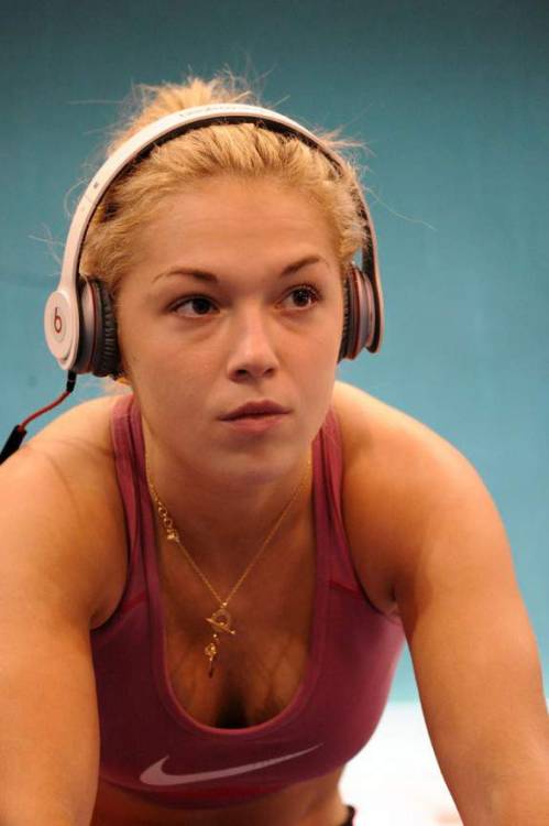 kevinsuperjack:  My Miss World.. Miss Road World Champion.. Sexy„Pretty„and FAST!! Lucy Garner..
