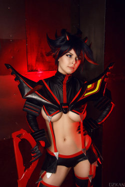 Kill la Kill - Ryuko Matoi cosplay by Disharmonica 