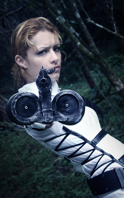 theomeganerd:  Mass Effect &amp; Metal Gear Solid ~ Cosplay by angelabermudez
