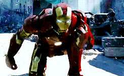 curvynerds:  her-guardian-angel:  The Mark III Armor  Whenever I see Iron Man now, I wonder why a Stark is wearing Lannister colors?