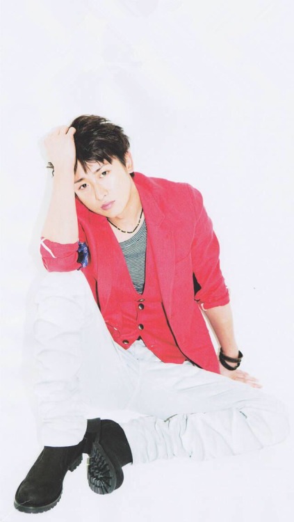 iPhone Wallpaper Cr. weibo