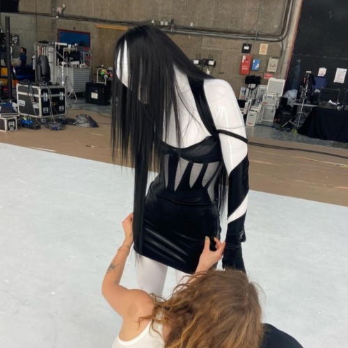 Haley Wollens (haleywollens In IG) Behind The Scene Mugler (muglerofficial In IG) Fw21 By Casey Cadwallader