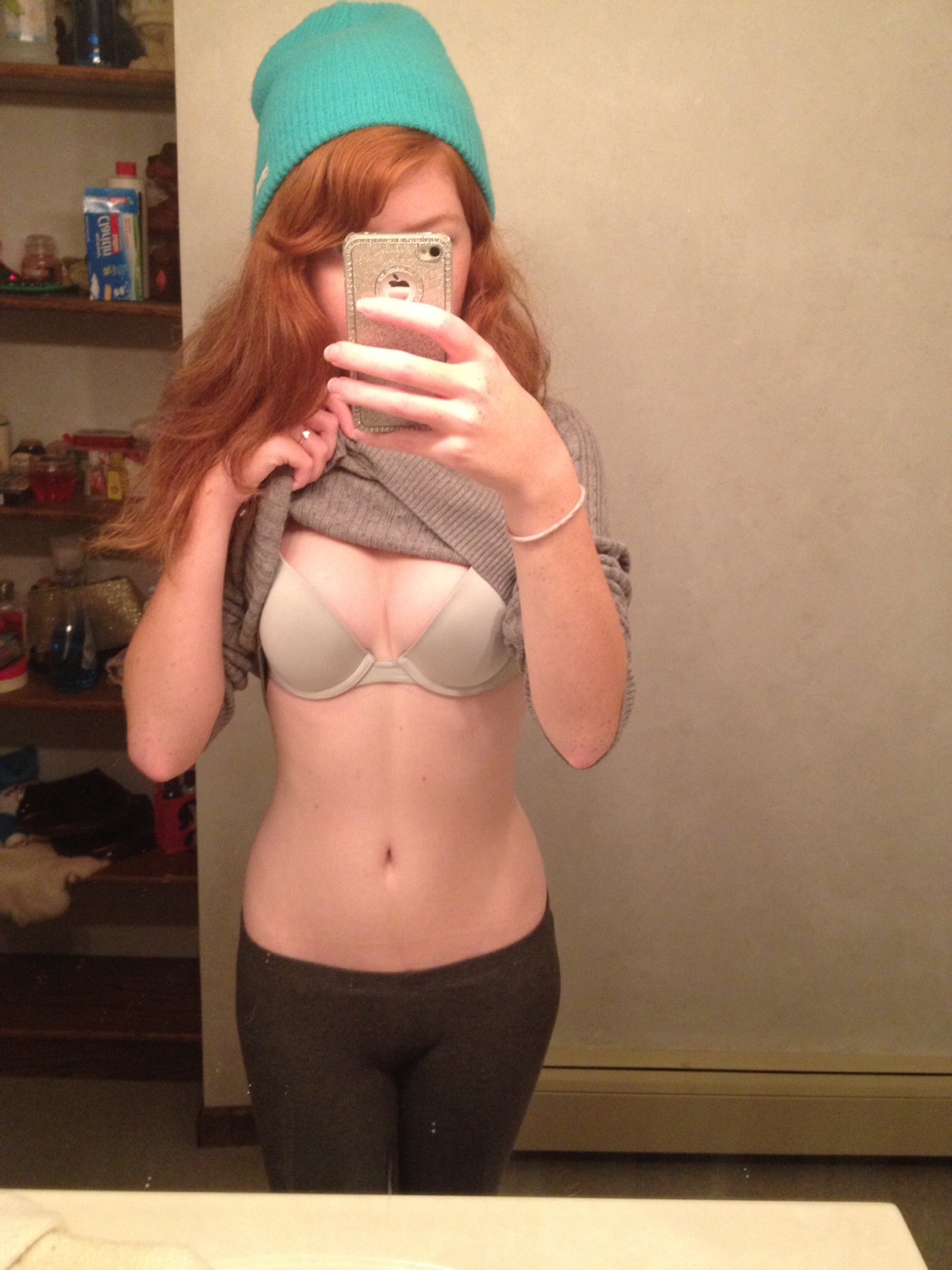 redheadedkitten:  Flash