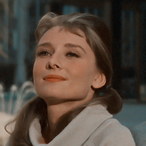 holly golightly iconslike or reblog if u save :)credits to @katebridgs on twitter