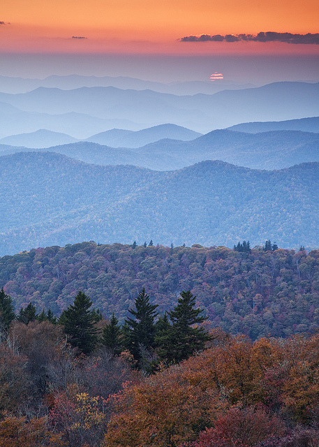 coiour-my-world:Sunset. Blueridge Parkway. by Rob Travis on Flickr.