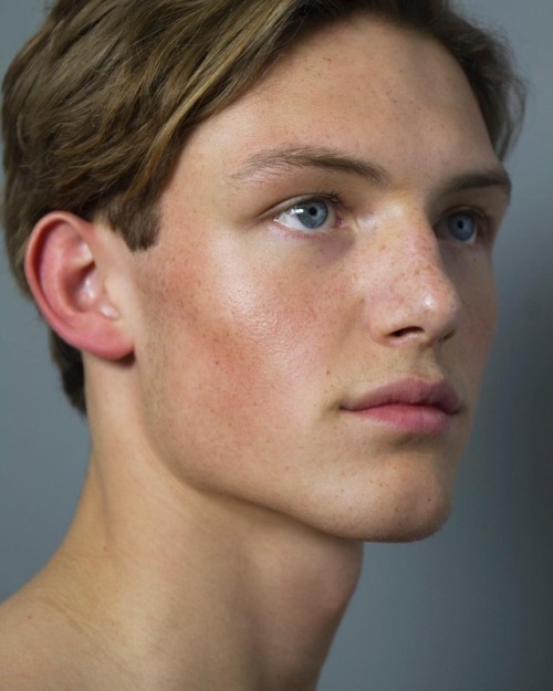 guys-moments: Oliver Sonne