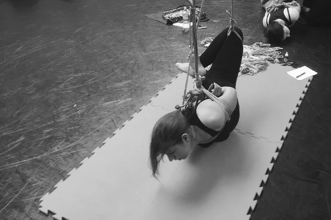 strictly-nawa-kitsune:  Some snapshots of working sessions during Kinbaku Luxuria