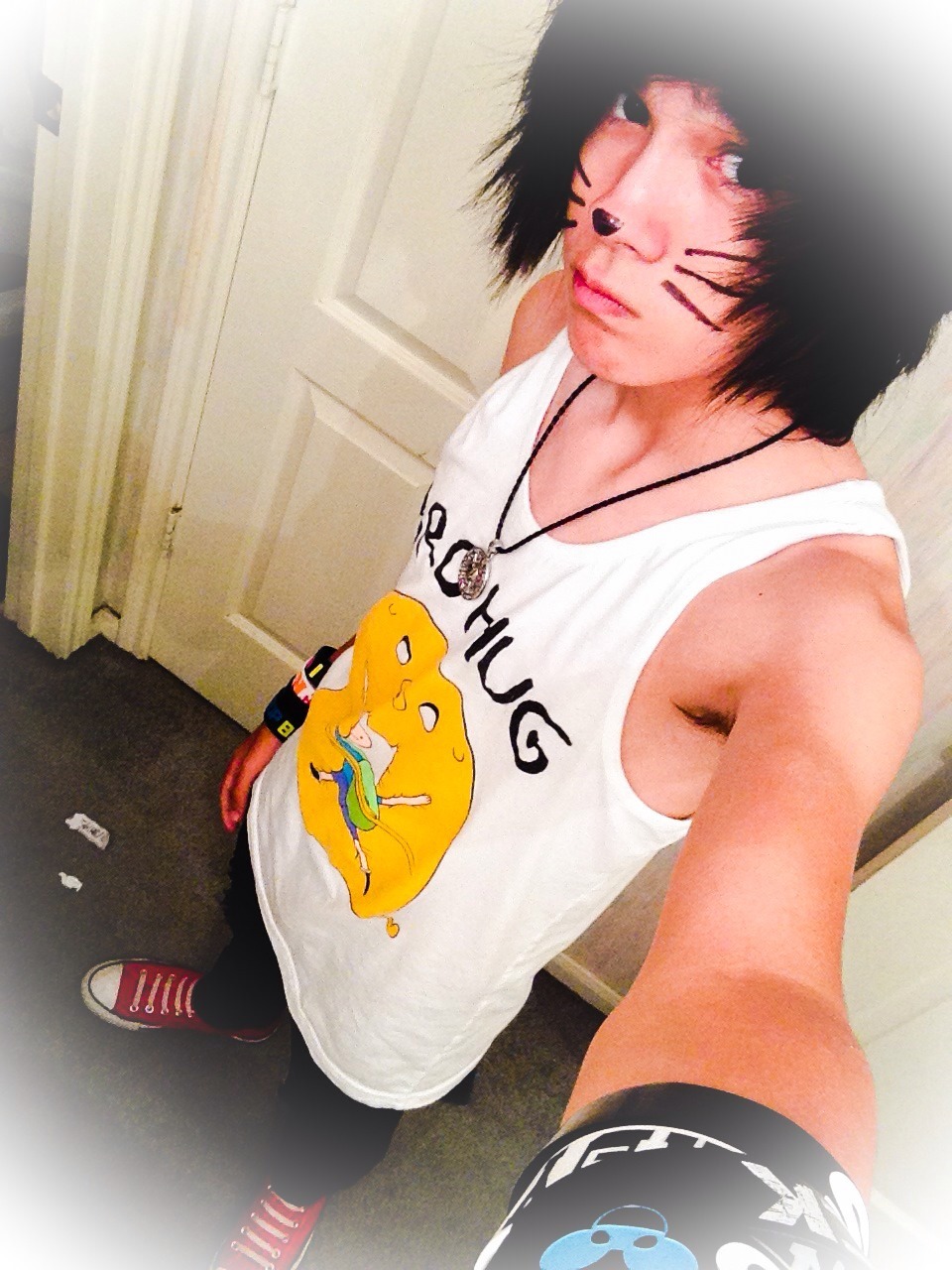 crisbrightside:  FYI guys this is me :D 