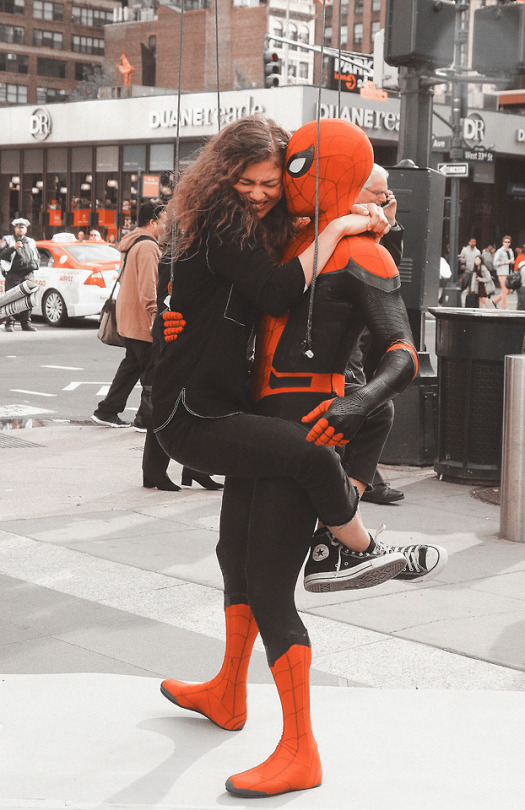 buckyisloved - Who The Hell Is Bucky?