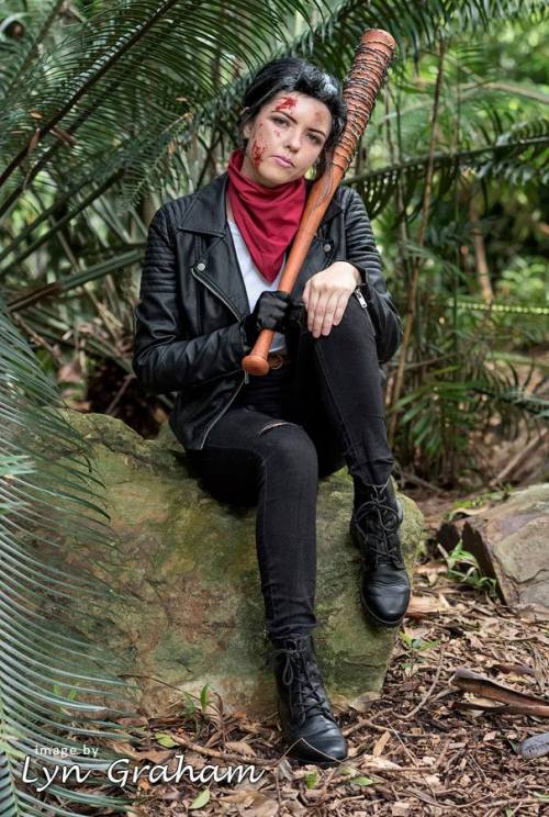Female Negan cosplay, photographer: Lyn Graham.