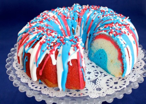 Firecracker Bundt Cake Ingredients: 1 box Betty Crocker® SuperMoist® white cake mix Water, vegetabl