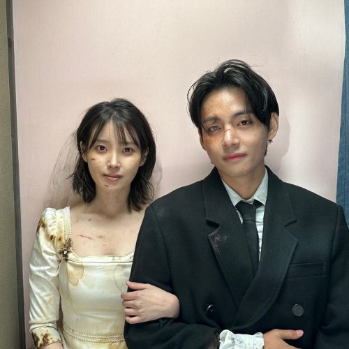 240128 - Taehyung On Instagram: Taejoon And Jihye, Be Happy @/dlwlrma