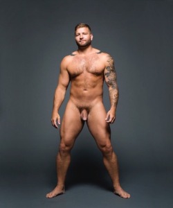 tommytank4:  https://www.tumblr.com/blog/tommytank4 - over 66,000 hot and muscular men