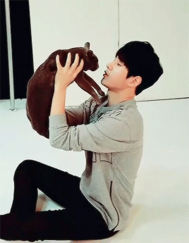  아인 