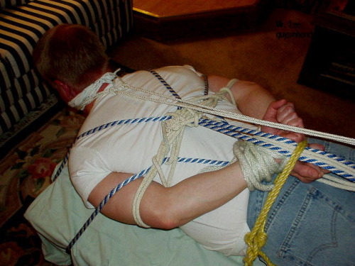 invids1:Strict bondage… adult photos