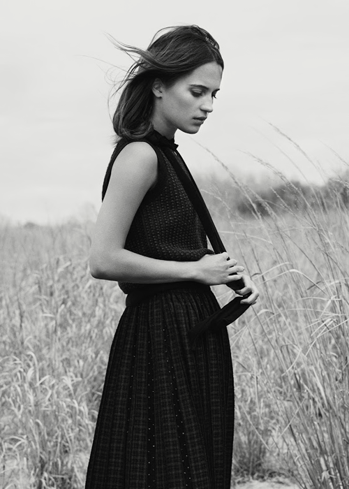 wearyvoices:    Alicia Vikander photographed by Johan Sandberg for InStyle Magazine