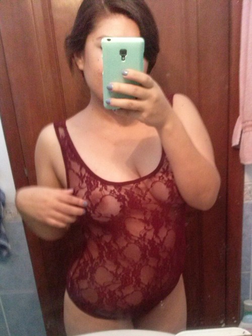 read-instead:  I got this today at f21 and I have no idea how or when I’m going to wear it 