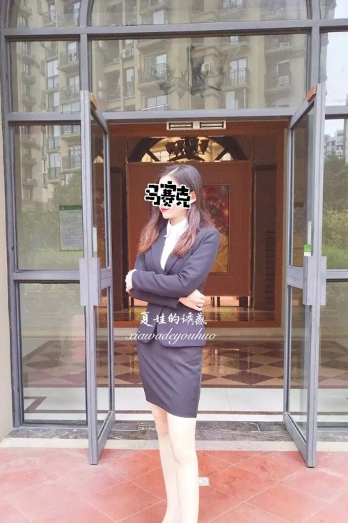 xiawa1989: 大家竟然都喜欢我穿工装。。。 看更多加微信：xwww1988920，或者留下你的二维码，我加你！