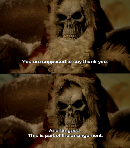 a-train-baby:the-goddamazon:LMFAO WHAT IS THISThe Hogfather- it’s a Sky One Christmas special. It’s 