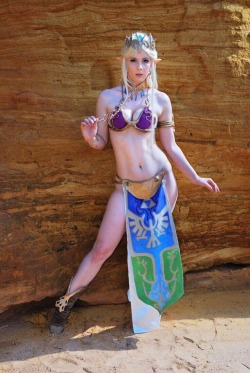 beyondtoast:  Slave princess zelda