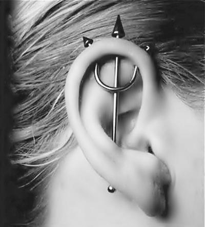 drowning-in-the-shallow-end:  I love this.. 