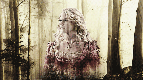 hookedemma:Lieutenant DucklingThis is dedicated to everyone.  Thank you for allowing me to grace you