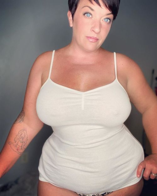 bbwwhisperer:chris81554: eros-71-blog: fatoldgrannylover: Megageiles FickstückA very beautiful hou