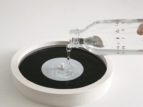 tepitome:  For their single Blue Ice, Swedish band The Shout Out Louds sent fans a kit for making a record out of ice. Pour water into a silicon mold, freeze it, then play the record. 