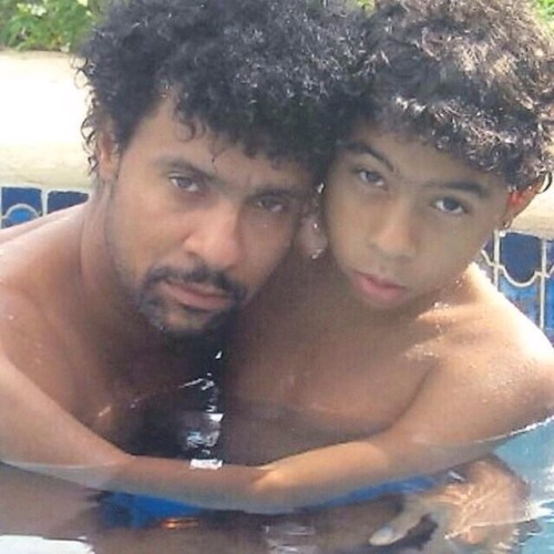 quantumcutie:  OMG baby robb bank$