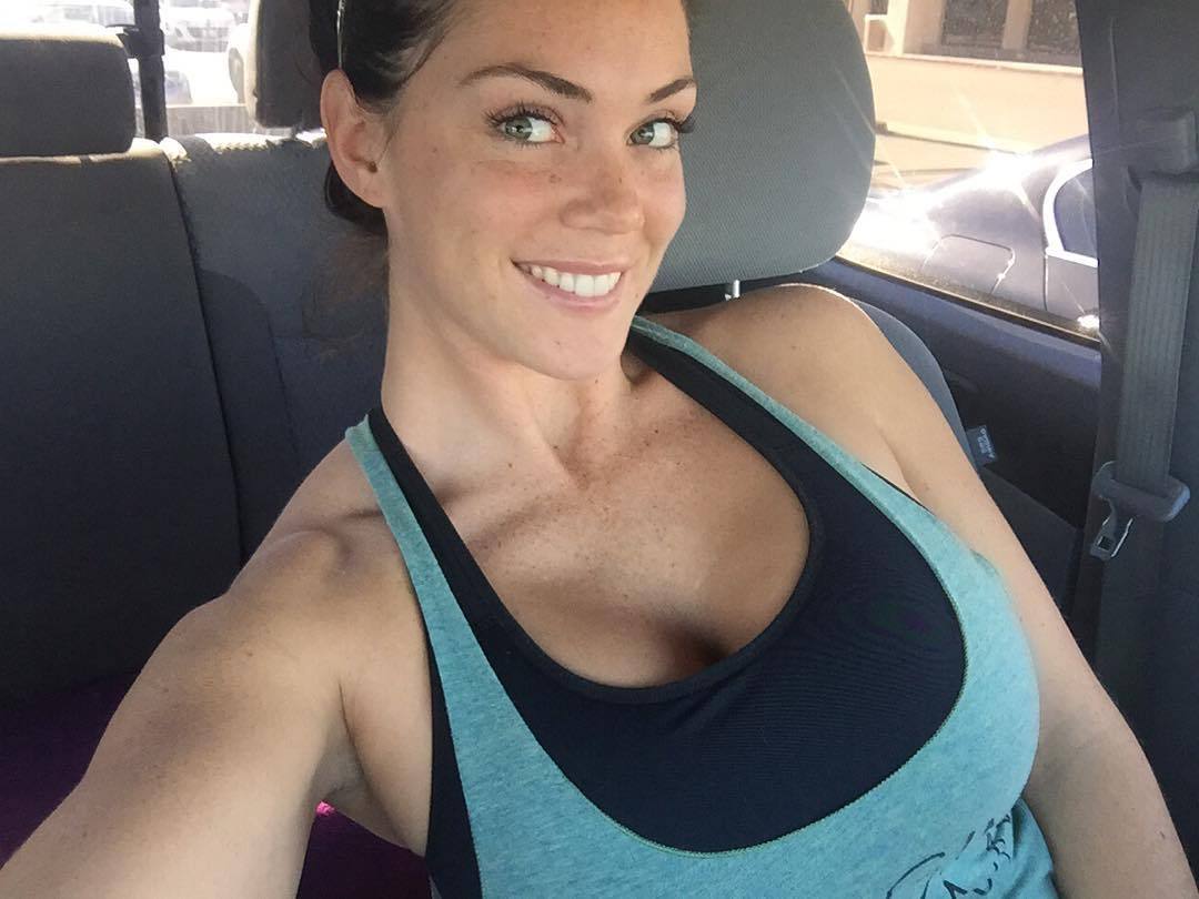 fuckmethicknotfat:  demosthenes-pebble:  More Alison Tyler  OK. Alison Tyler is pretty