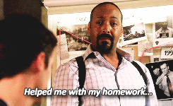 rarechujelly:  coruscant-sky: Barry, I know… I know I’m not your father.  This episode was really cool to watch with my dad. Visiting my great grandma earlier and seeing her as both her mind and body are starting to give out really stirred up sadder